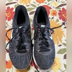 Nike Women LunarGlide 6 654434-015 Black Pink Running Shoe Sneakers Size 7.5 EUC